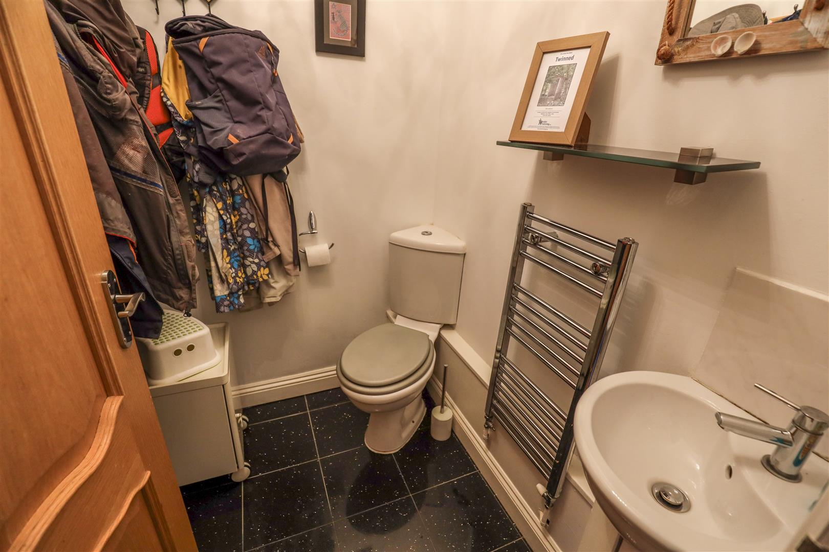 Swn-Y-Nant, Tyle House Close, Llanmaes, Nr Llantwit Major, CF61 2XZ